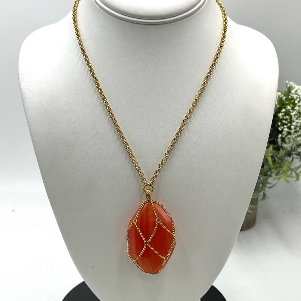 Joan Rivers Chic Coral Finish Wrapped Pendant 18" Chain Gold Tone Necklace New